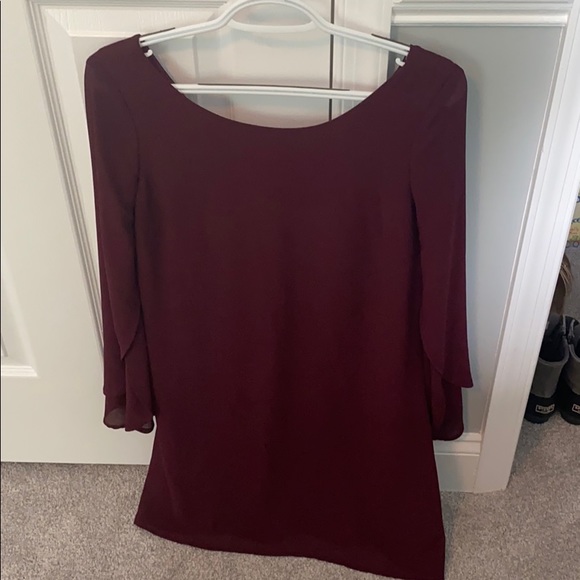 Formal dress - Picture 2 of 4